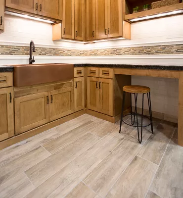 Imperial Ivory Gloss Short Side Bullnose Ceramic Wall Tile - 3 x 6